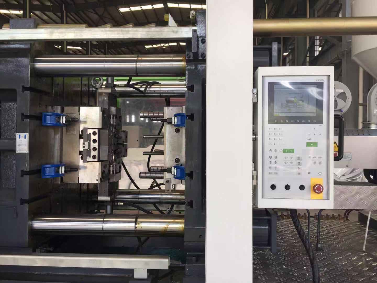 pvc pipe fittin molding line
