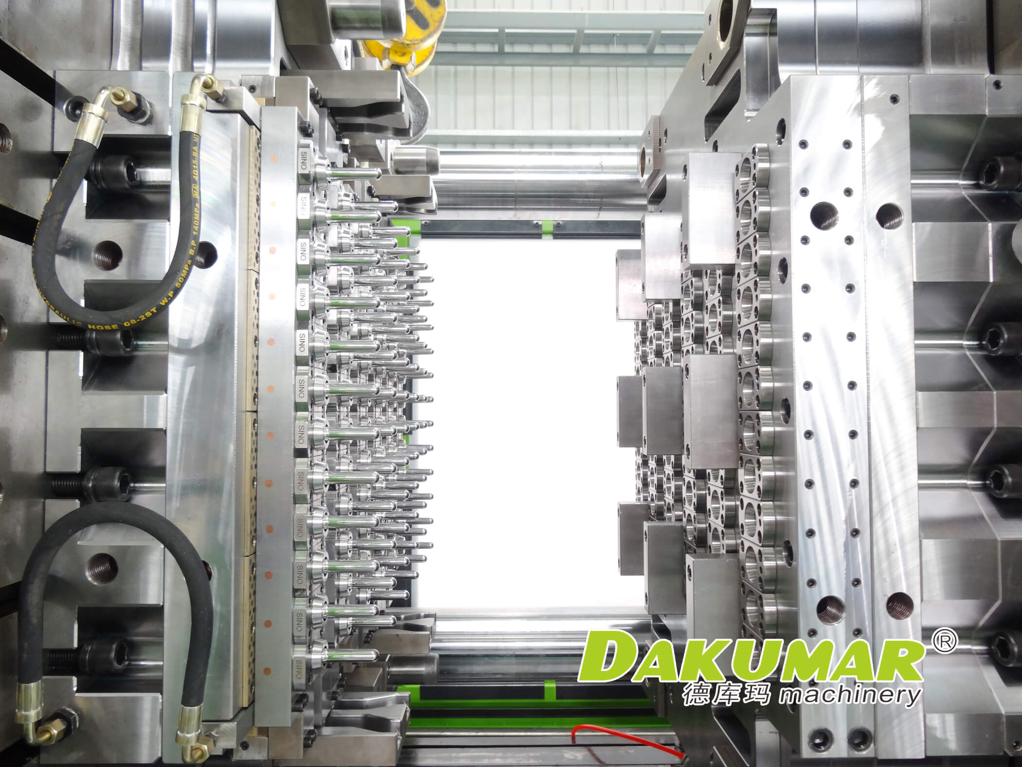 DKM PET injection molding machine