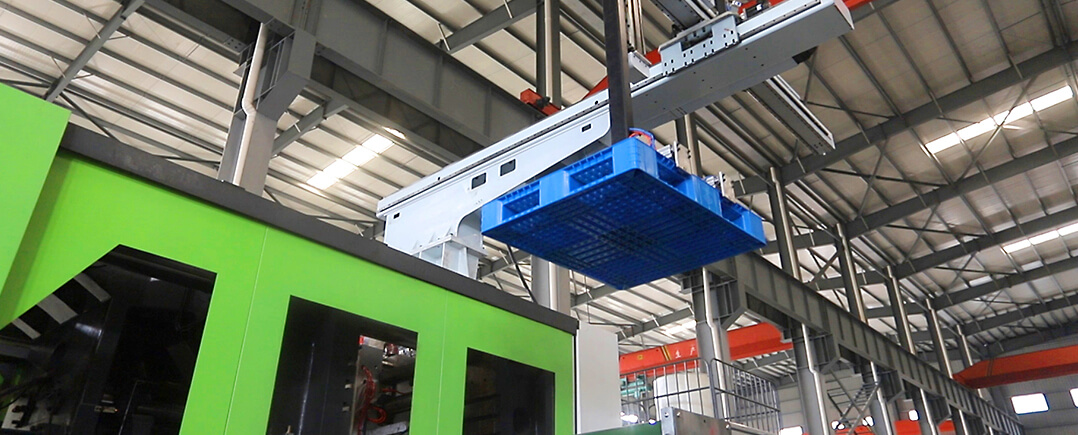 Pallet moulding line2