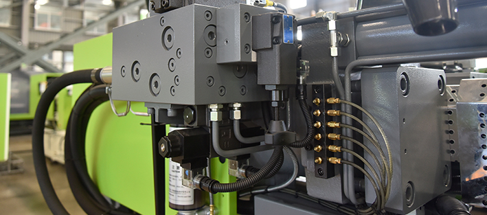 servo injection molding machine-valve